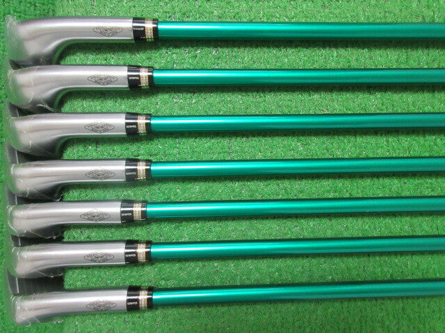 HONMA BERES IE-05 3-Star Iron Set, 6 to 11 plus SW, 7 Clubs, ARMRQ∞ 44 3S Regular Flex, New, view 5