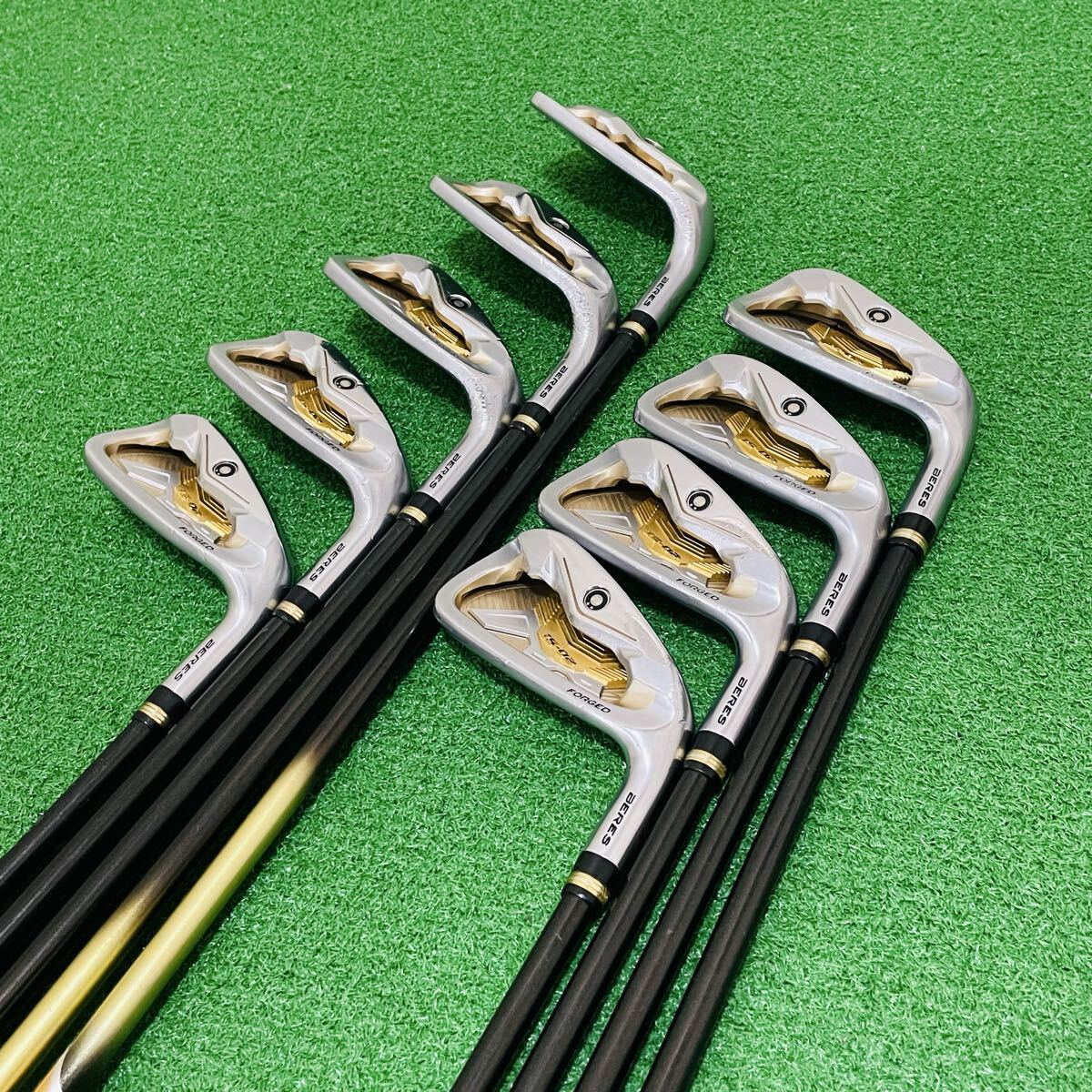 HONMA BERES IS-02 2-Star Iron Set, 5 to 11 plus AW and SW, 9 Clubs, ARMRQ6 49 Regular Flex, view 2