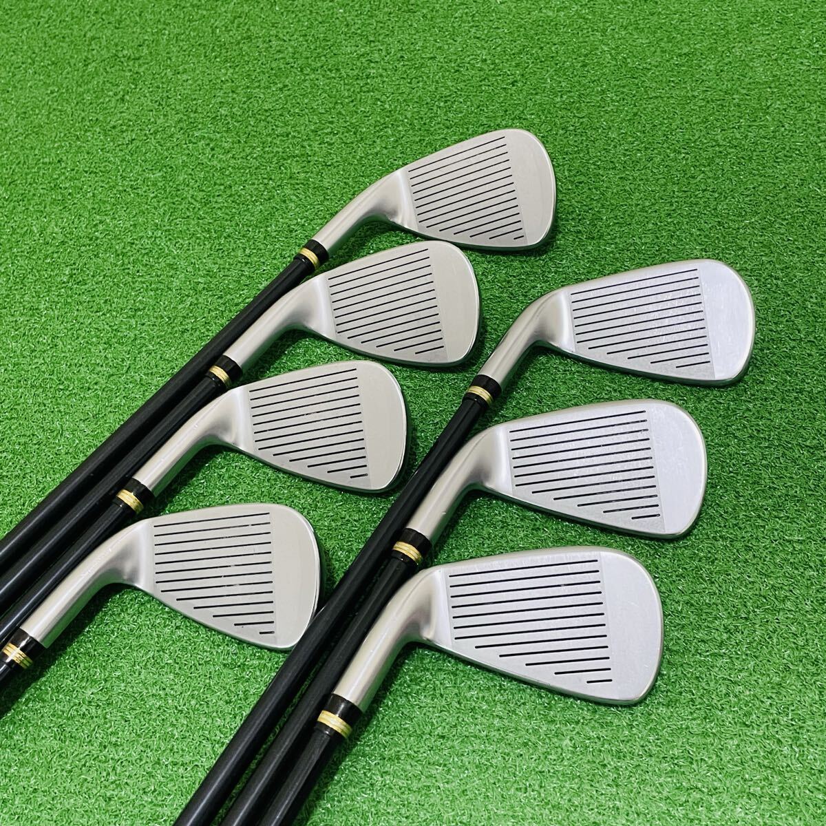 HONMA BERES IS-02 2-Star Iron Set, 6 to 11 plus AW, 7 Clubs, ARMRQ6 54 Regular Flex, view 3