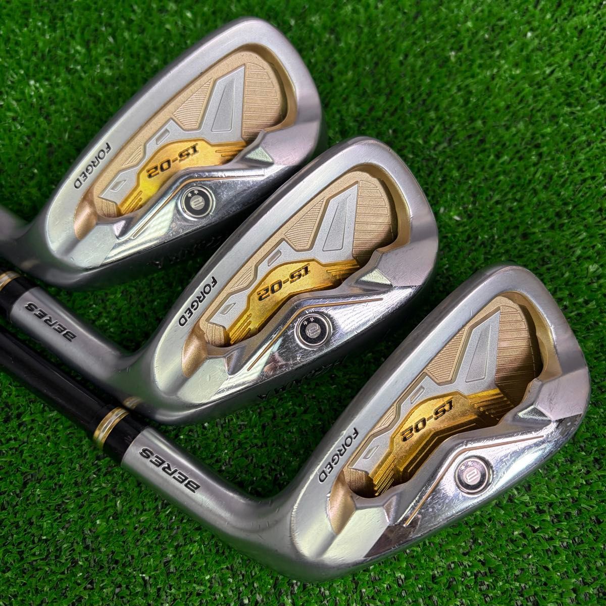 HONMA BERES IS-02 2-Star Iron Set, 6 to 11 plus SW, 7 Clubs, ARMRQ6 45 Regular Flex, view 8