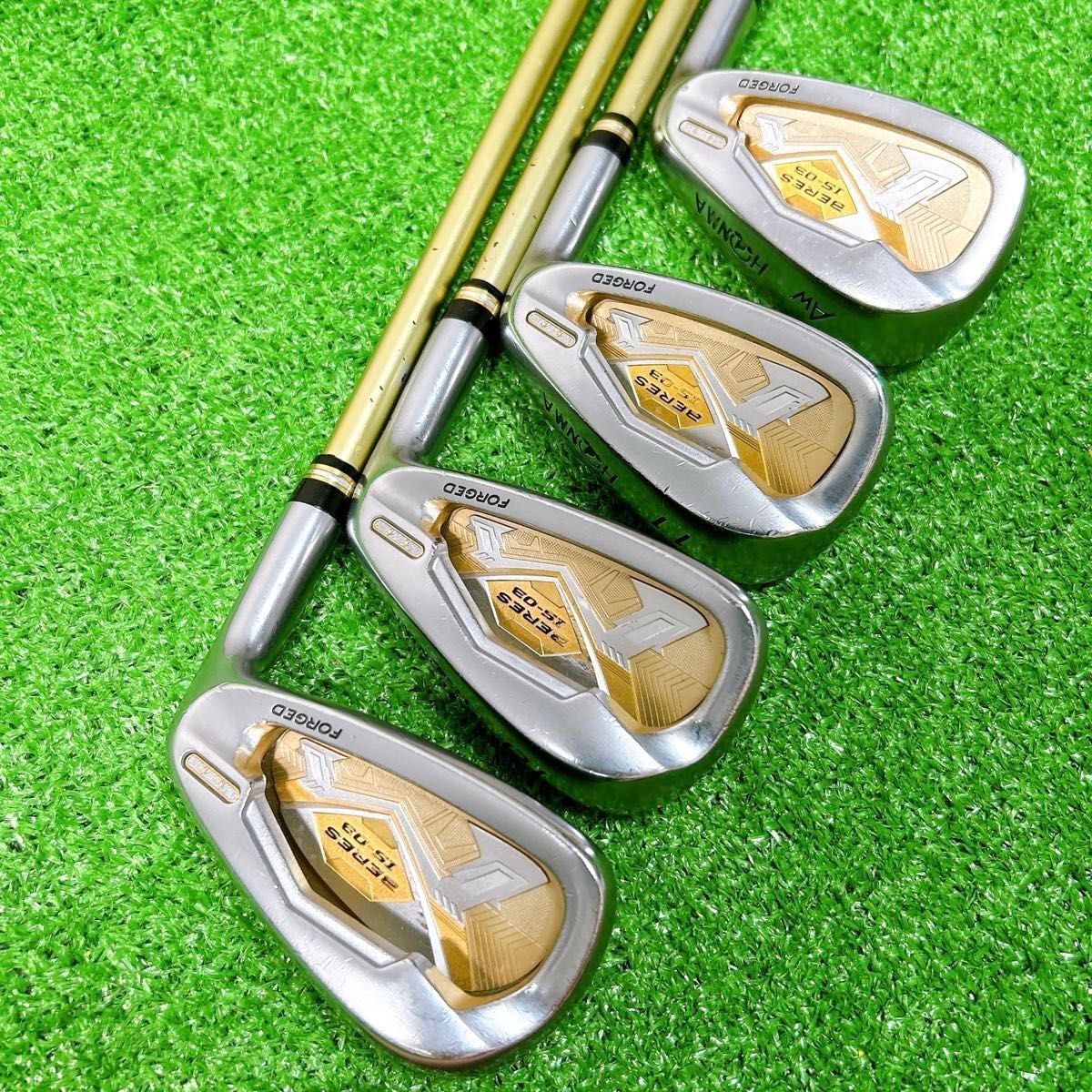 HONMA BERES IS-03 2-Star Iron Set, 5 to 11 plus AW, 8 Clubs, ARMRQ8 49 2S Regular Flex, view 3