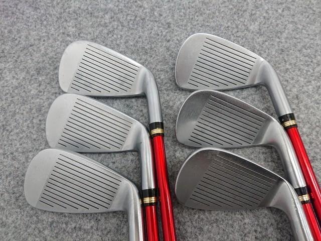 HONMA BERES IS-03 2-Star Iron Set, 6 to 11, 6 Clubs, ARMRQ 8 Stiff Flex, Left-Handed, view 3