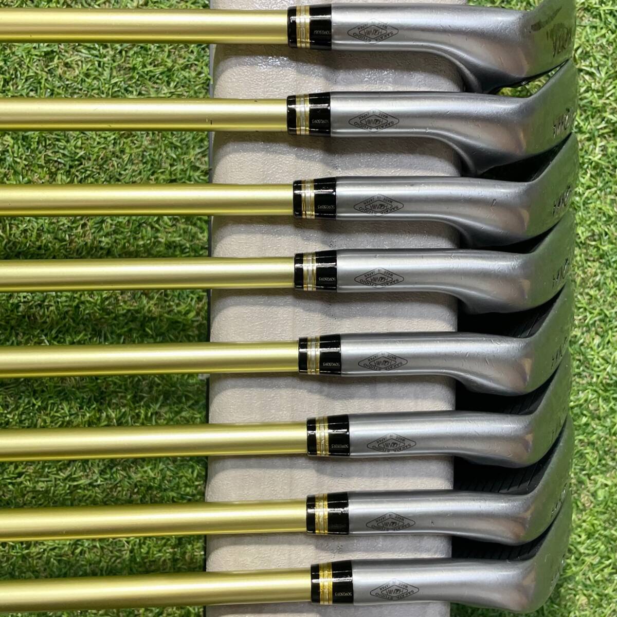 HONMA BERES IS-03 2-Star Iron Set, 6 to 11 plus AW and SW, 8 Clubs, ARMRQ8 2S Stiff Flex, Left-Handed, view 6