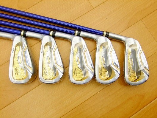 HONMA BERES IS-06 3-Star Iron Set, 5 to 9, 5 Clubs, ARMRQ X 52 3S Stiff Flex, Left-Handed, New, view 1