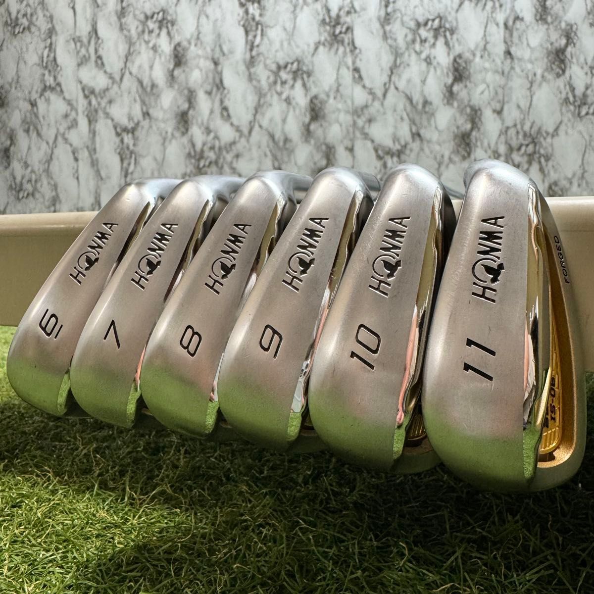 HONMA BERES IS-06 3-Star Iron Set, 6 to 11, 6 Clubs, ARMRQ X 43 Regular Flex, view 3