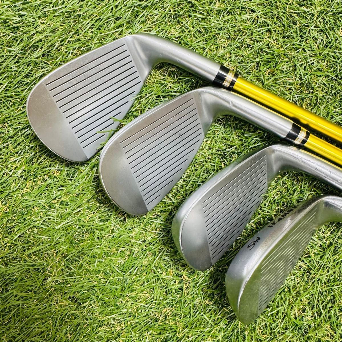 HONMA BERES IS-06 3-Star Iron Set, 6 to 11 plus AW and SW, 8 Clubs, Stiff-Regular Flex, Left-Handed, view 2