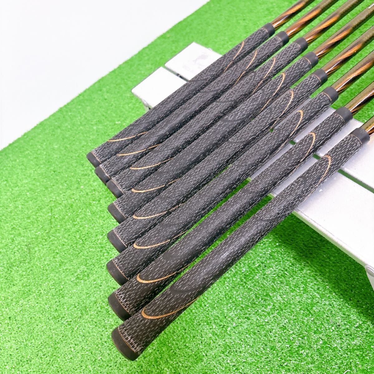 HONMA BERES MG700 2-Star Iron Set, 6 to 11 plus AW and SW, 8 Clubs, Honma 2-star carbon Regular Flex, view 6