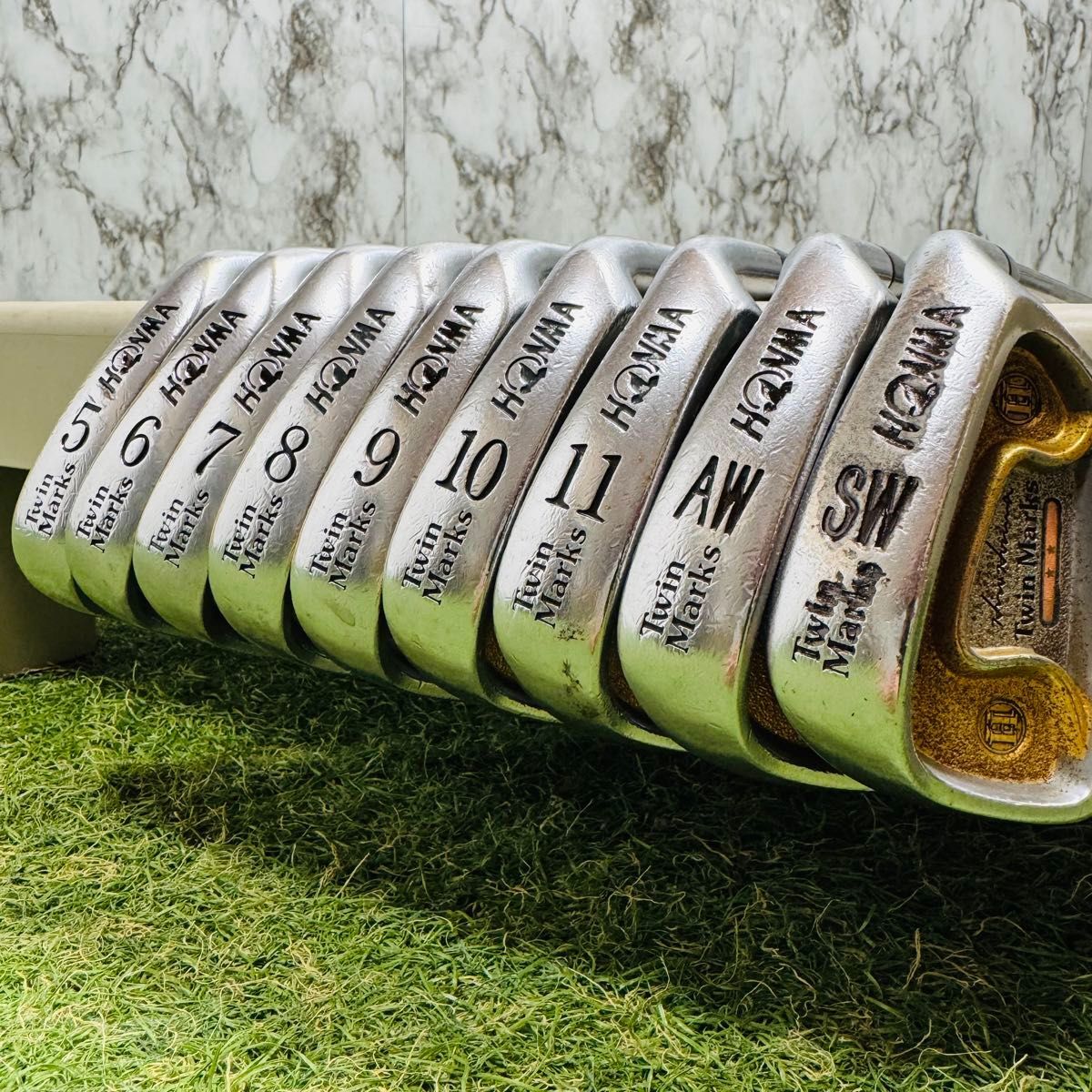 HONMA Twin Marks 2-Star Iron Set, 5 to 11 plus AW and SW, 9 Clubs, Honma 2-star carbon Stiff Flex, view 3