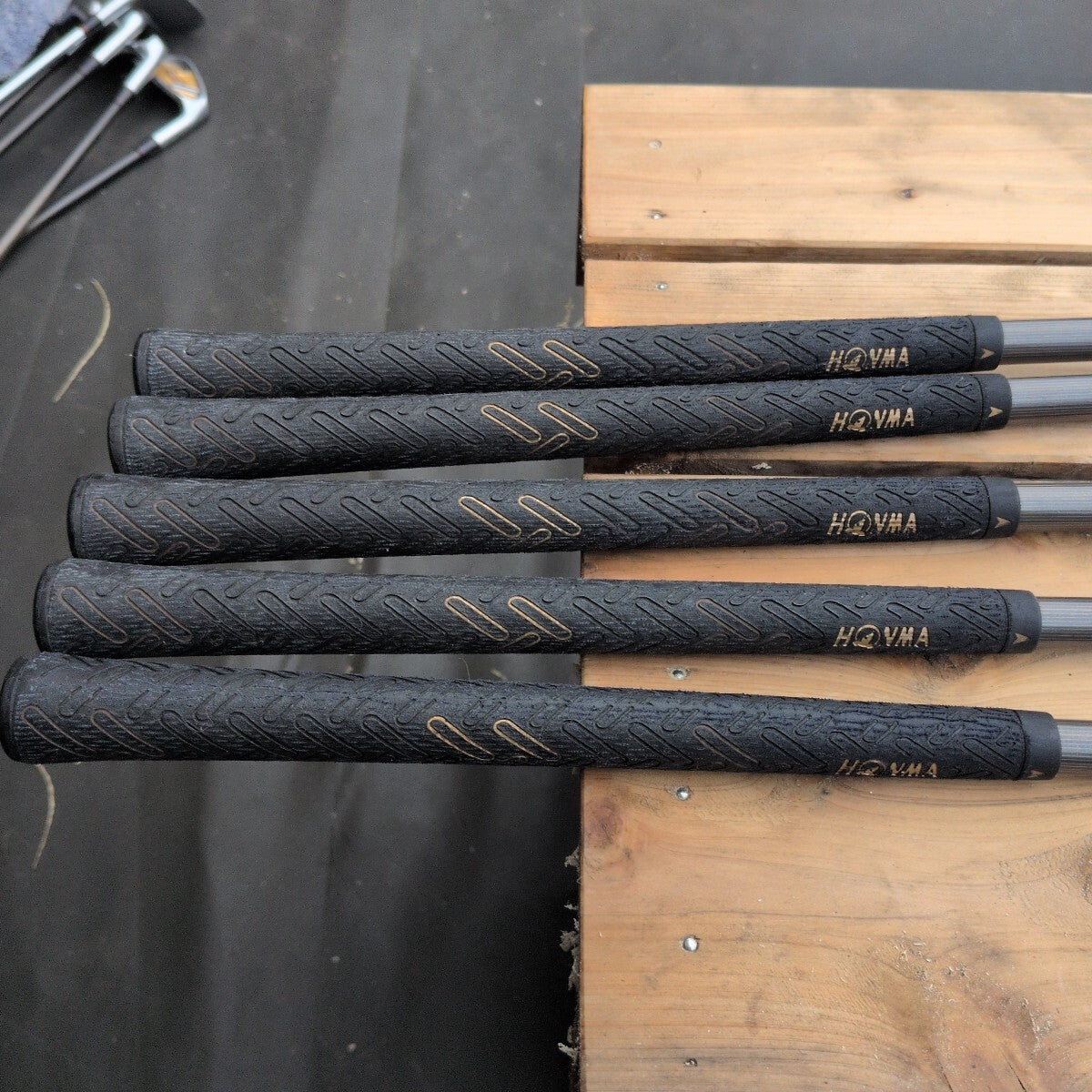 HONMA Twin Marks PROTUNE-S FORGED ALL GOLD 3-Star Iron Set, 3 to 11 plus SW, 10 Clubs, Stiff Flex, view 6