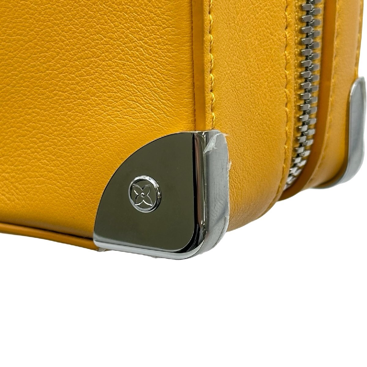 Louis Vuitton Handle Soft Trunk M59669, Saffron Calfskin with Stencilled LV, view 9