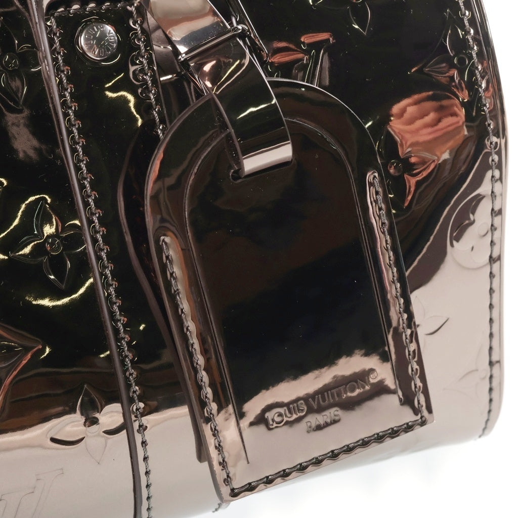Louis Vuitton Keepall Bandoulière 25 M26903, Gunmetal Monogram Mirror Coated Canvas, Ruthenium Hardware, photograph 3 of 8