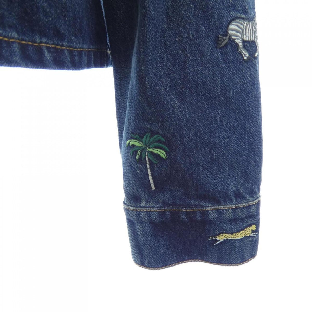Louis Vuitton SS2026 The Darjeeling Limited Embroidered Denim Jacket, Safari Animals, Indigo, Size 48, view 4