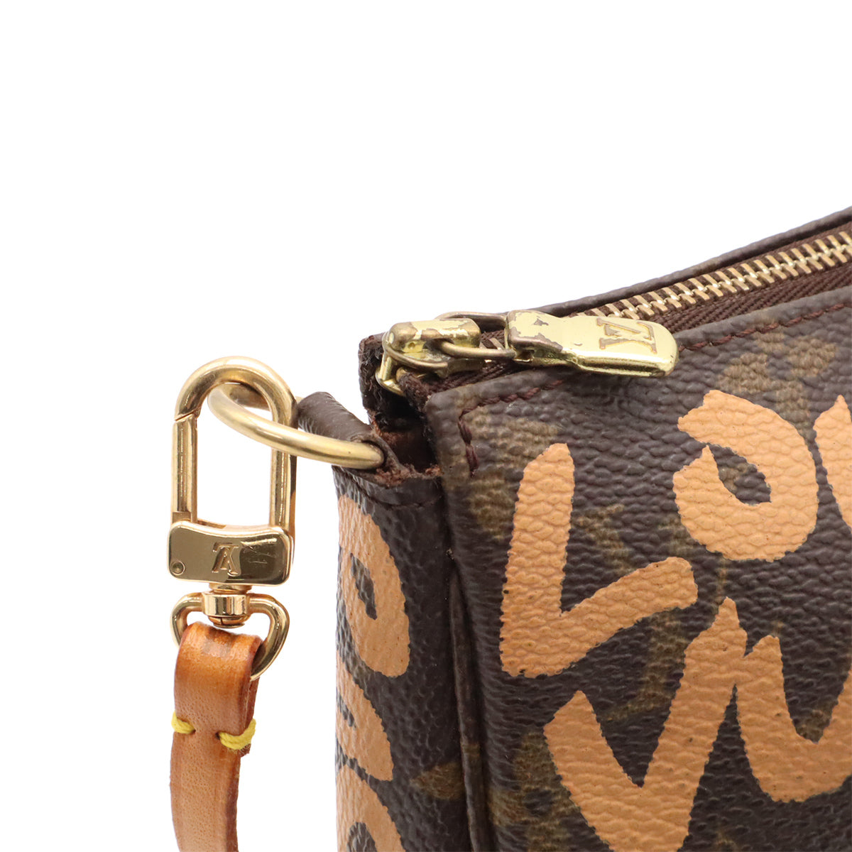 Louis Vuitton × Stephen Sprouse Pochette Accessoires M92193, Peach Graffiti on Monogram, 2001, view 5