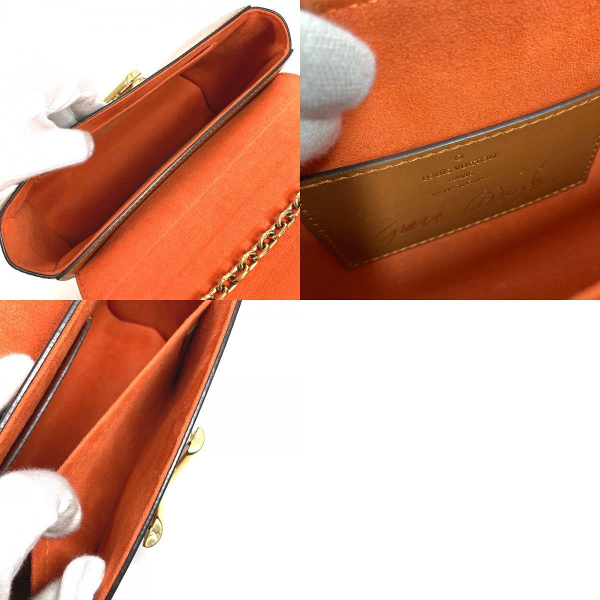 Louis Vuitton Twist MM Catogram M44408 by Grace Coddington, Cruise 2019 Chain Shoulder Bag, view 10