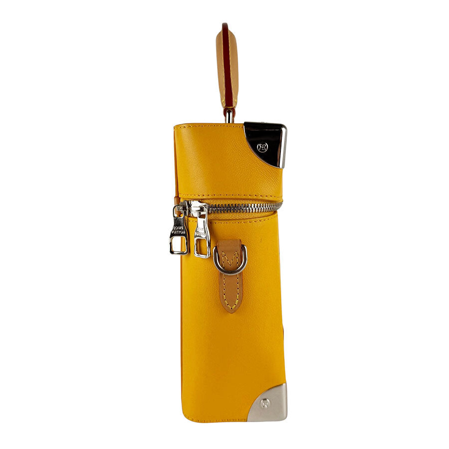 Louis Vuitton Vertical Box Trunk M59666, Saffron Leather, view 2