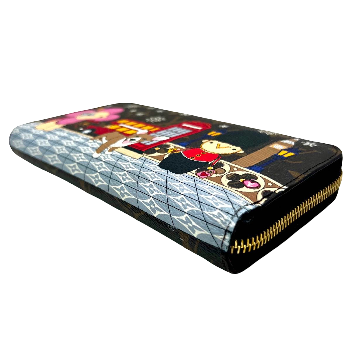 Louis Vuitton Zippy Wallet M80861 Vivienne in London, Holiday 2021 – angled view, blue monogram and gold zip