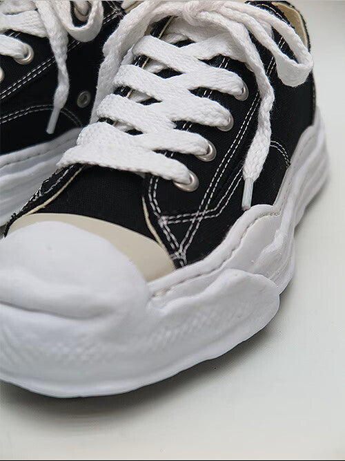Maison Mihara Yasuhiro Hank Low OG Sole Canvas Sneakers A05FW702, Black, EU 43, view 3