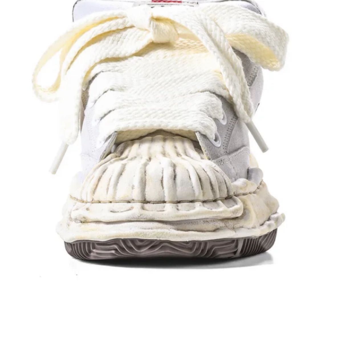 Maison Mihara Yasuhiro SS2026 Blakey OG Sole Brushed Suede Low Sneakers, Light Grey, EU 43 / JP 27.5 cm, New, view 4