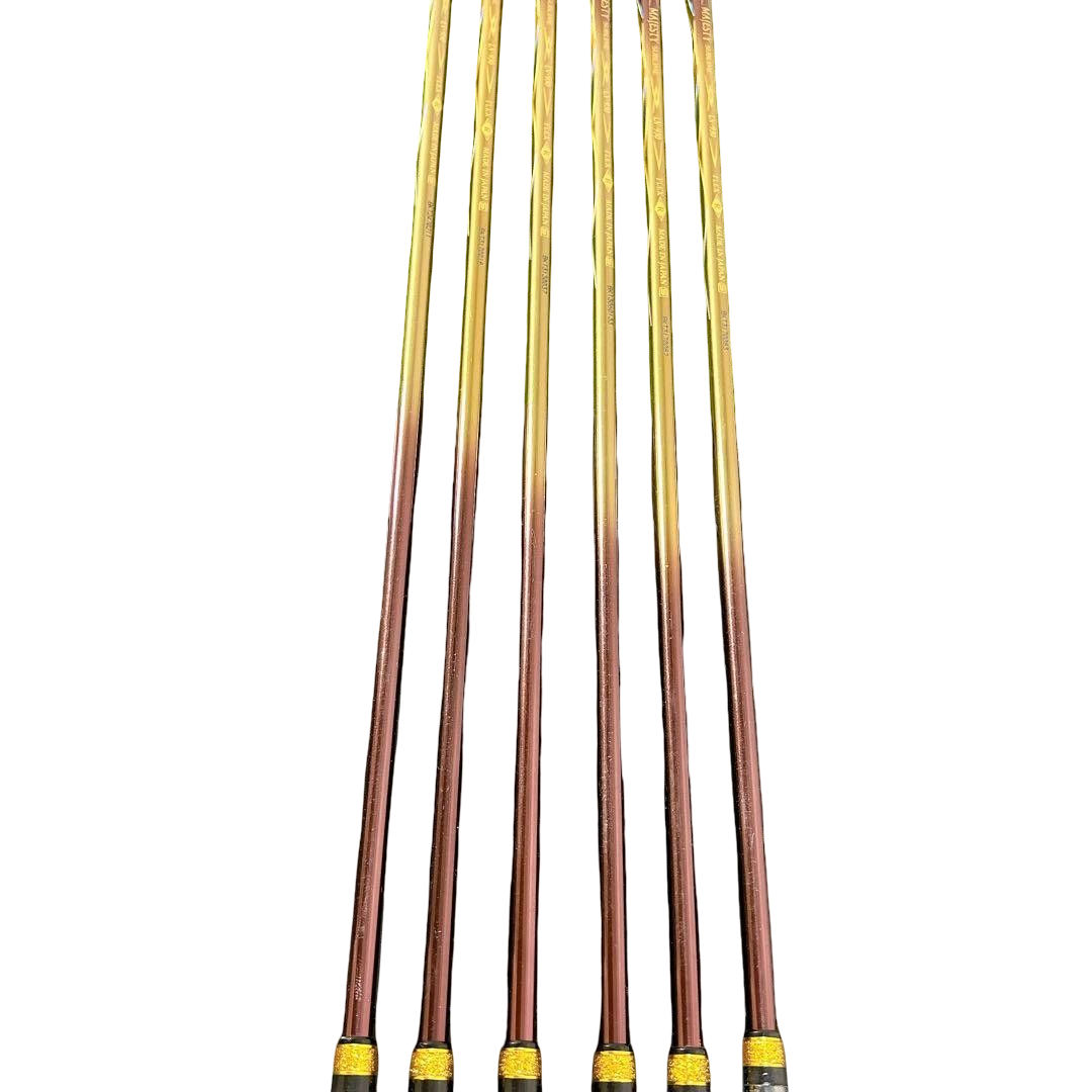 Majesty Sublime 2023 iron set 7–SW, LV-930 regular flex – shafts fanned out with gold bands