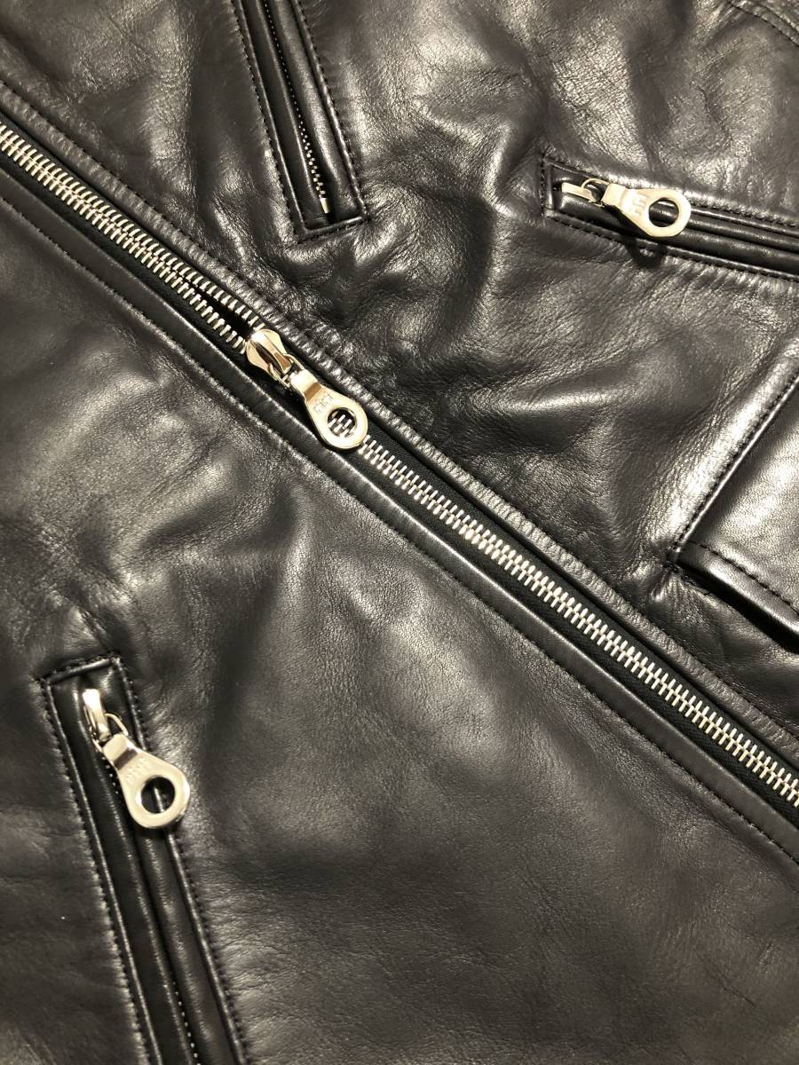 Mastermind Japan crystal skull horsehide single rider jacket, 2011 SS Radiance – zipped pockets and sleeve zip detail