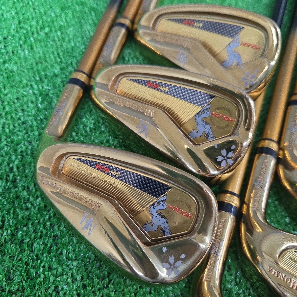Mutsumi Honma MH-608 Hōō Iron Set, 6 to 9 plus PW, AW and SW, 7 Clubs, Stiff-Regular Flex, view 3
