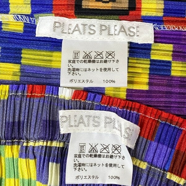 Pleats Please Issey Miyake Pixel-Art Top and Skirt Set, Multicolour 8-Bit Print, Size 3, Toggle Hem, view 8