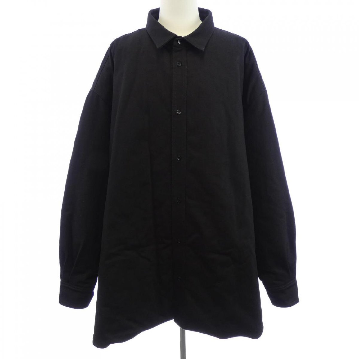 Raf Simons AW2017 Oversized Quilted Shirt Jacket, Black Cotton Twill, Ivory Quilted Lining, view 1