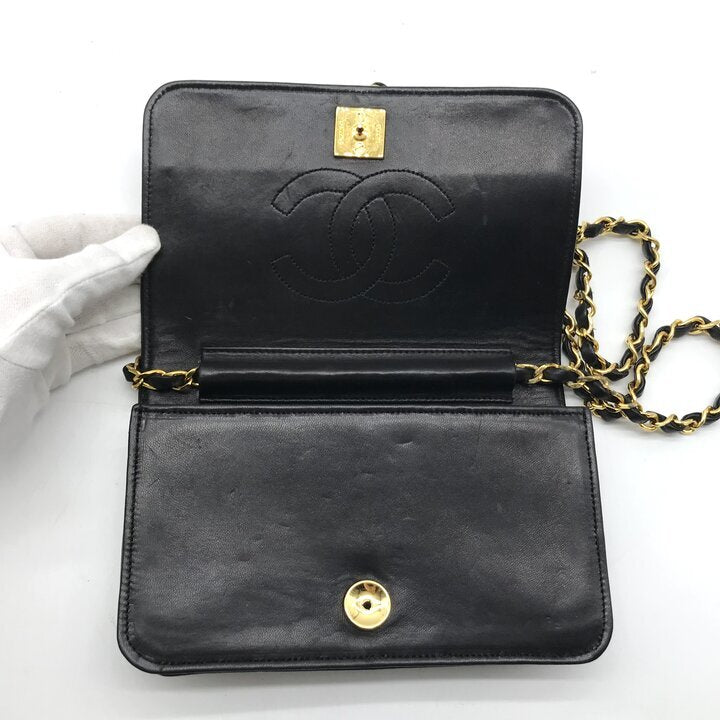 Vintage Chanel Mini Matelassé 19 Black Lambskin Flap Bag, Gold-Tone CC and Chain Shoulder Strap, photograph 2 of 10