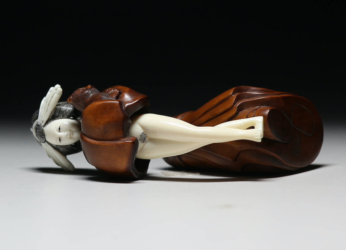 Japanese Shunga Netsuke Hidden Figure Mammoth Ivory Boxwood Erotic Art
