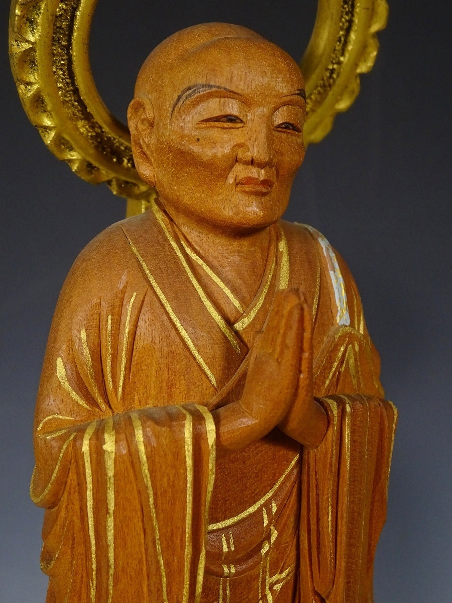 Jodo Shinshu Amida Triad (Standing Amida + Zendo Shonin + Hosen Shonin) — Carved Wood with Gilt Surfaces and Lotus Bases, Large Central Icon (47 cm) with Two 30 cm Attendants