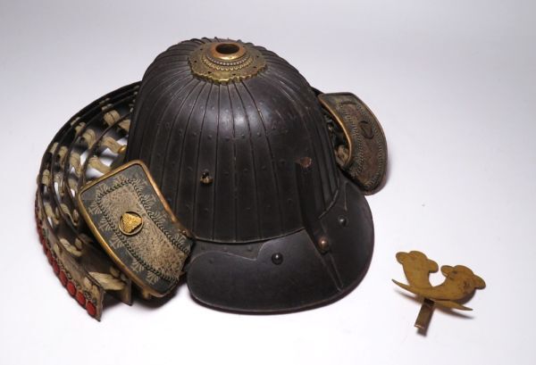 Authentic Edo Period Japanese Samurai Kabuto Helmet — Signed Bizen Muneji — Iron Plate Bowl with Gilt Maedate Crest and Shikoro Neck Guard, Museum-Grade Armor