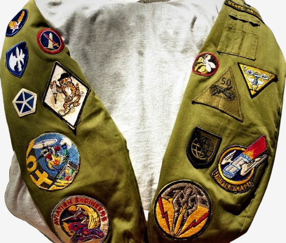 Vintage Korea Tour Jacket Patch Covered Military Souvenir Jacket 40s 50s Squadron Badge Trophy Jacket Rare