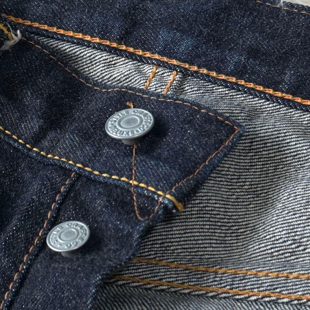 Vintage EVISU YAMANE Made in Japan Riding Panel Denim Jeans W32 Dark Indigo Red Kamome