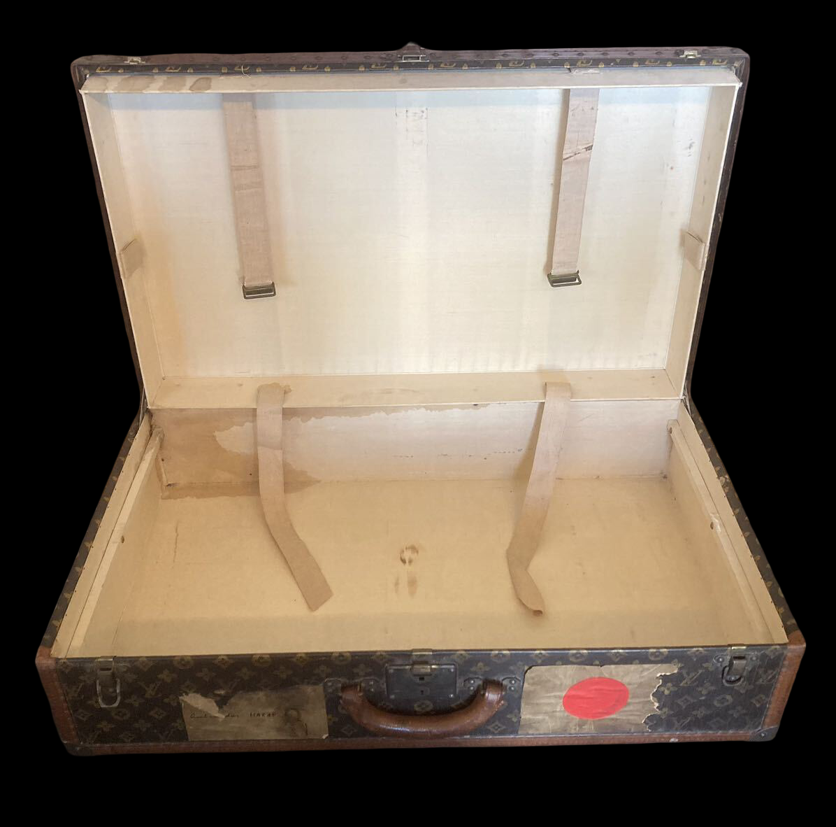 Louis Vuitton 1920s trunk with painted Japanese flag, view 2 of 10