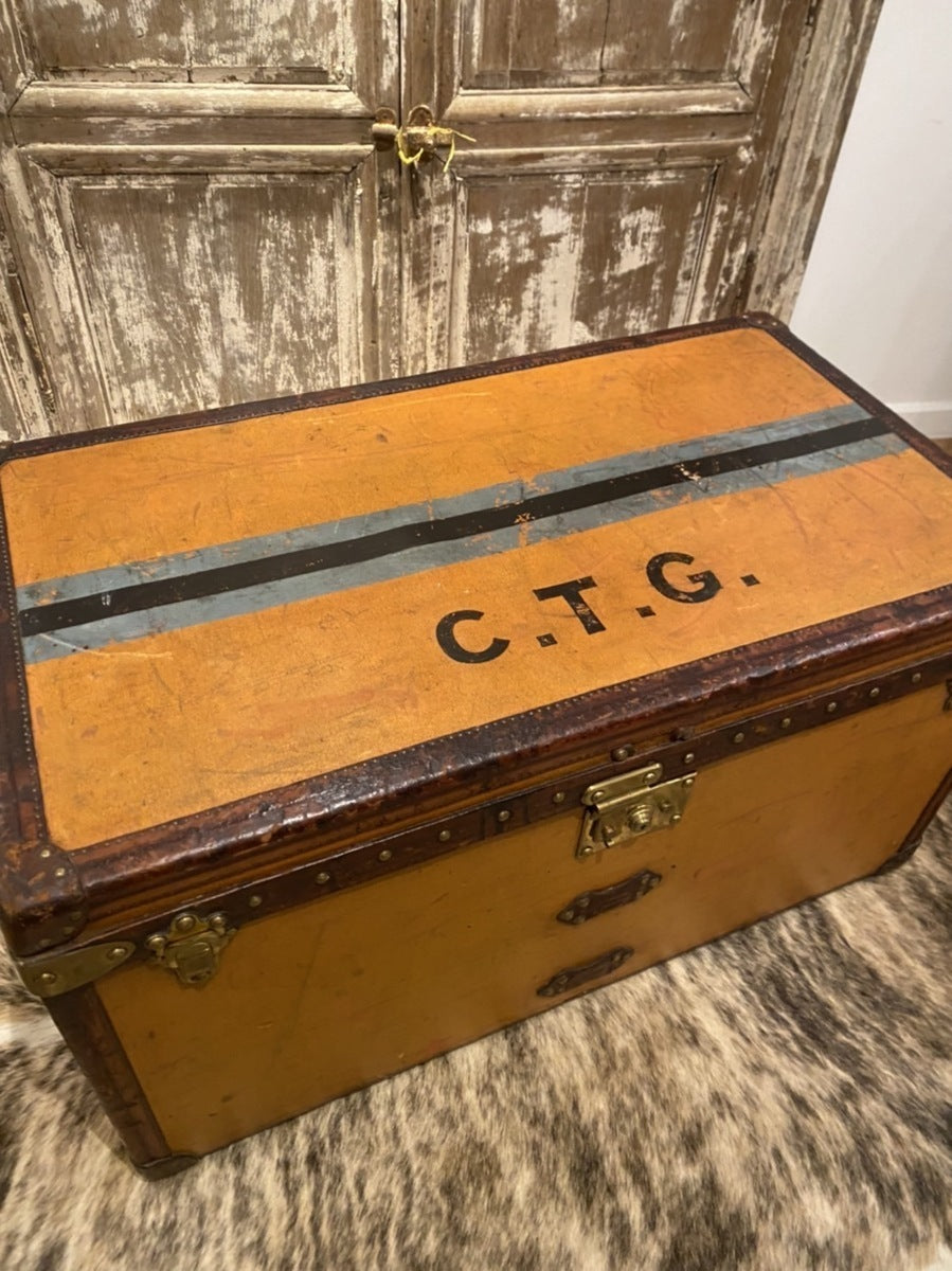 Louis Vuitton circa 1910s ochre striped trunk, view 6 of 10