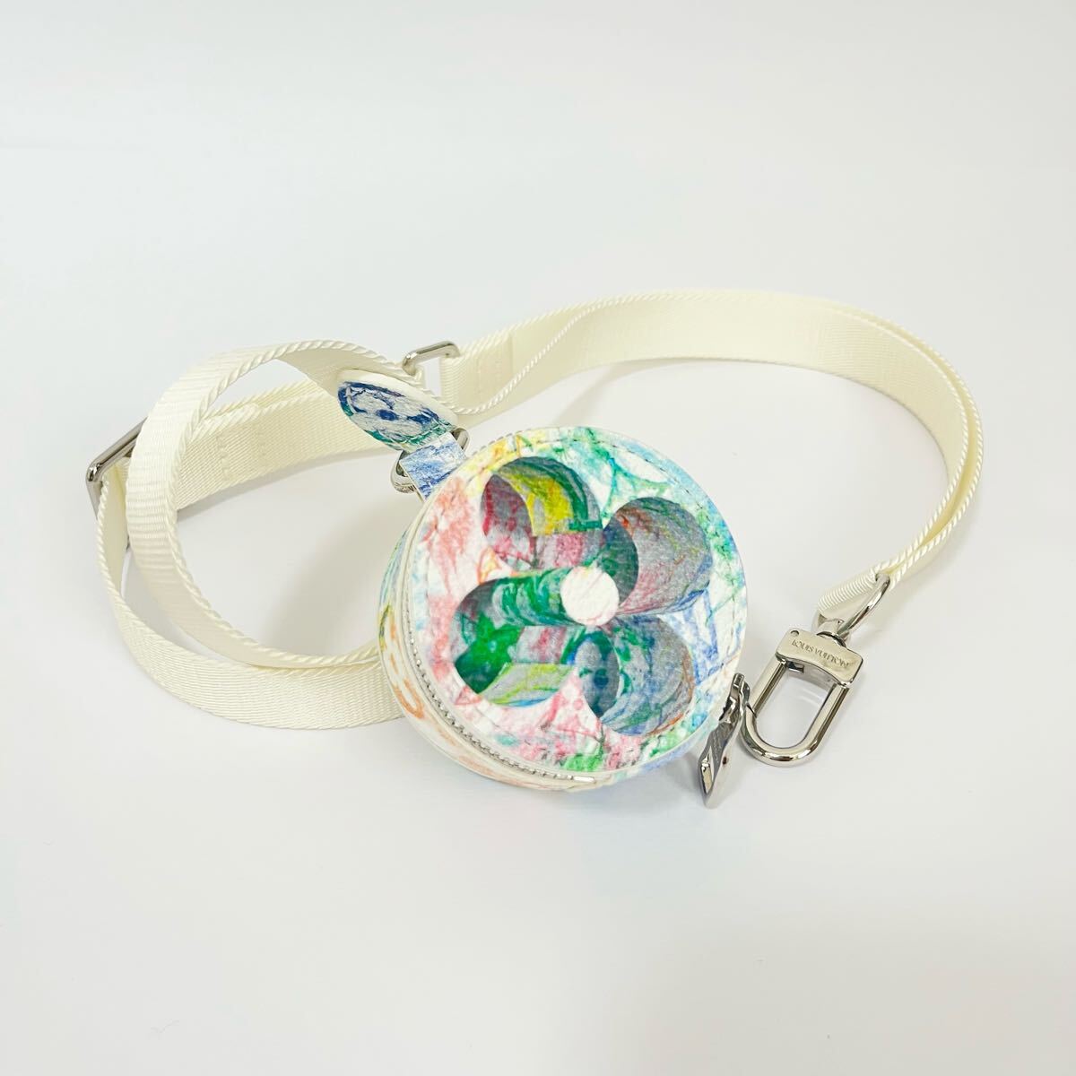 Louis Vuitton Block LV Monogram Pastel multi-pouch, view 9 of 10