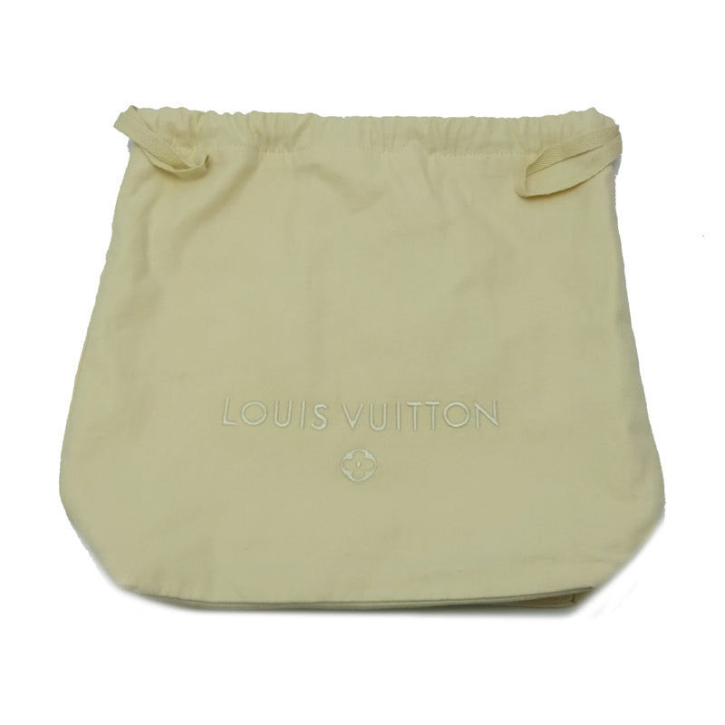 Louis Vuitton Capushell Mini Rose beaded bag, view 8 of 10