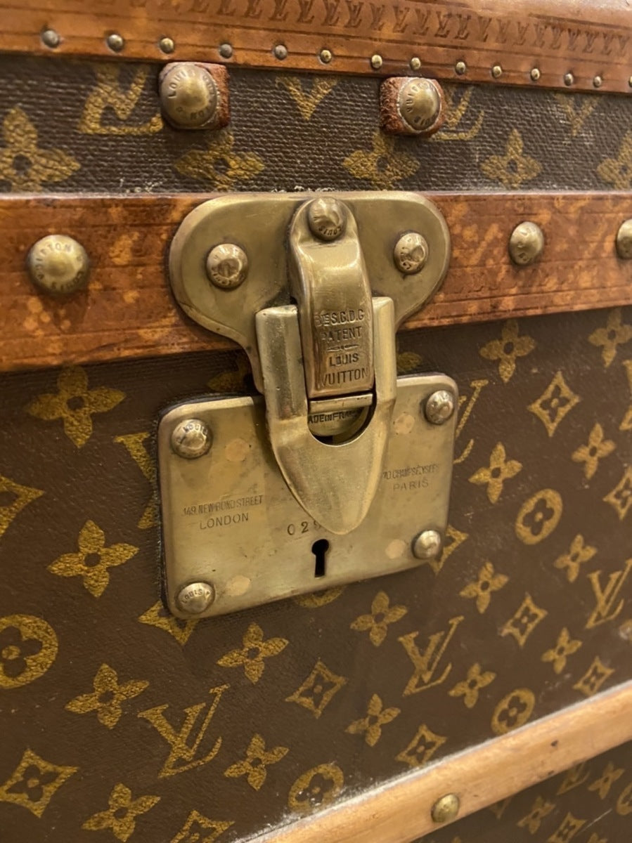 Louis Vuitton 1920s Monogram shoe trunk, view 5 of 10