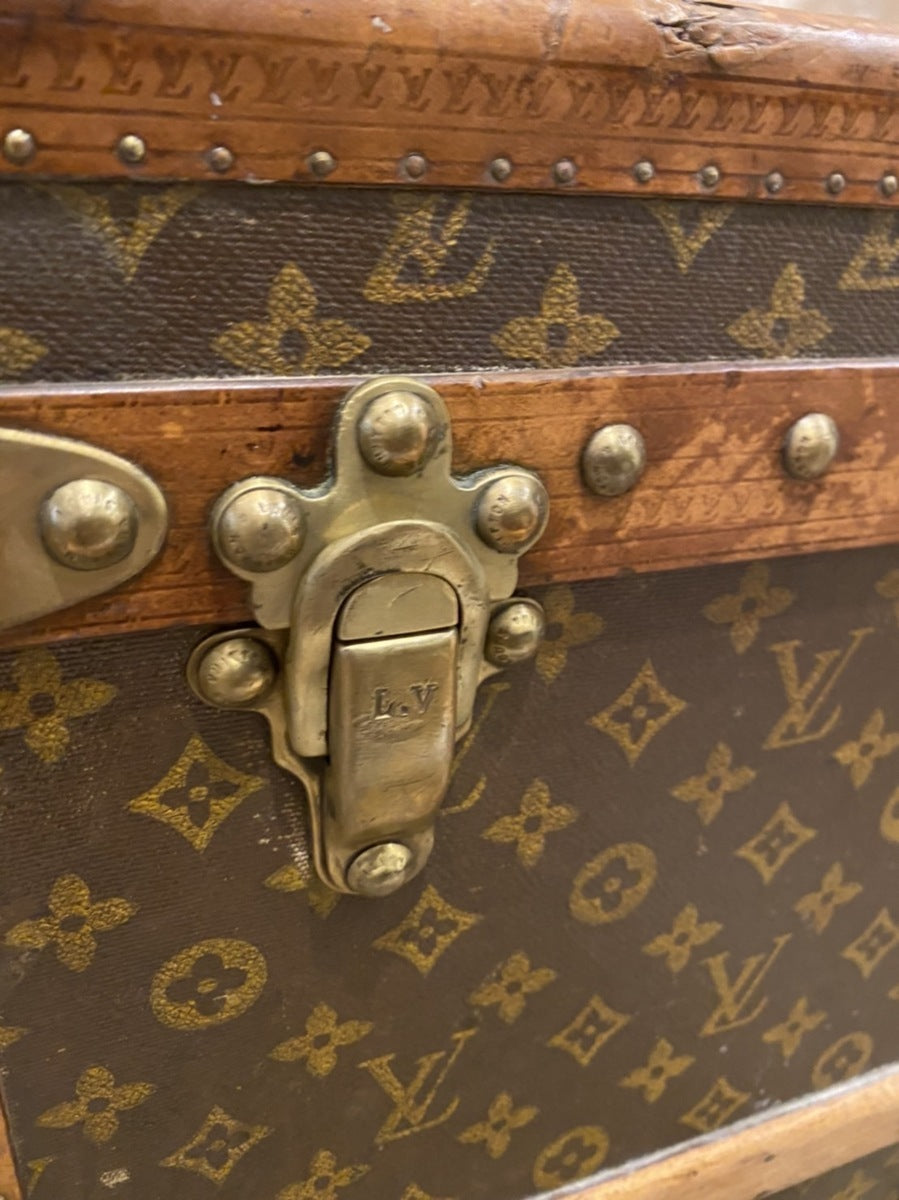 Louis Vuitton 1920s Monogram shoe trunk, view 8 of 10