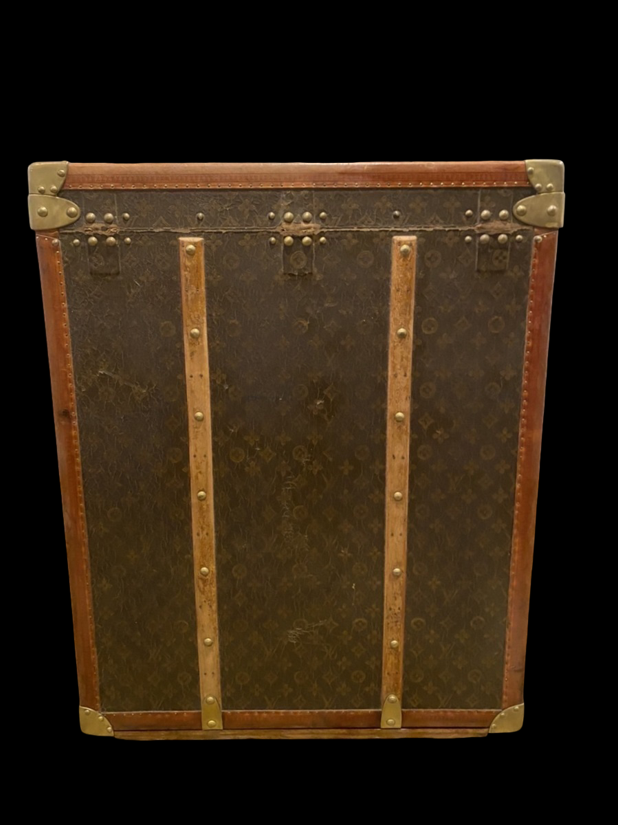 Louis Vuitton circa 1930 Monogram dresser trunk, view 3 of 10