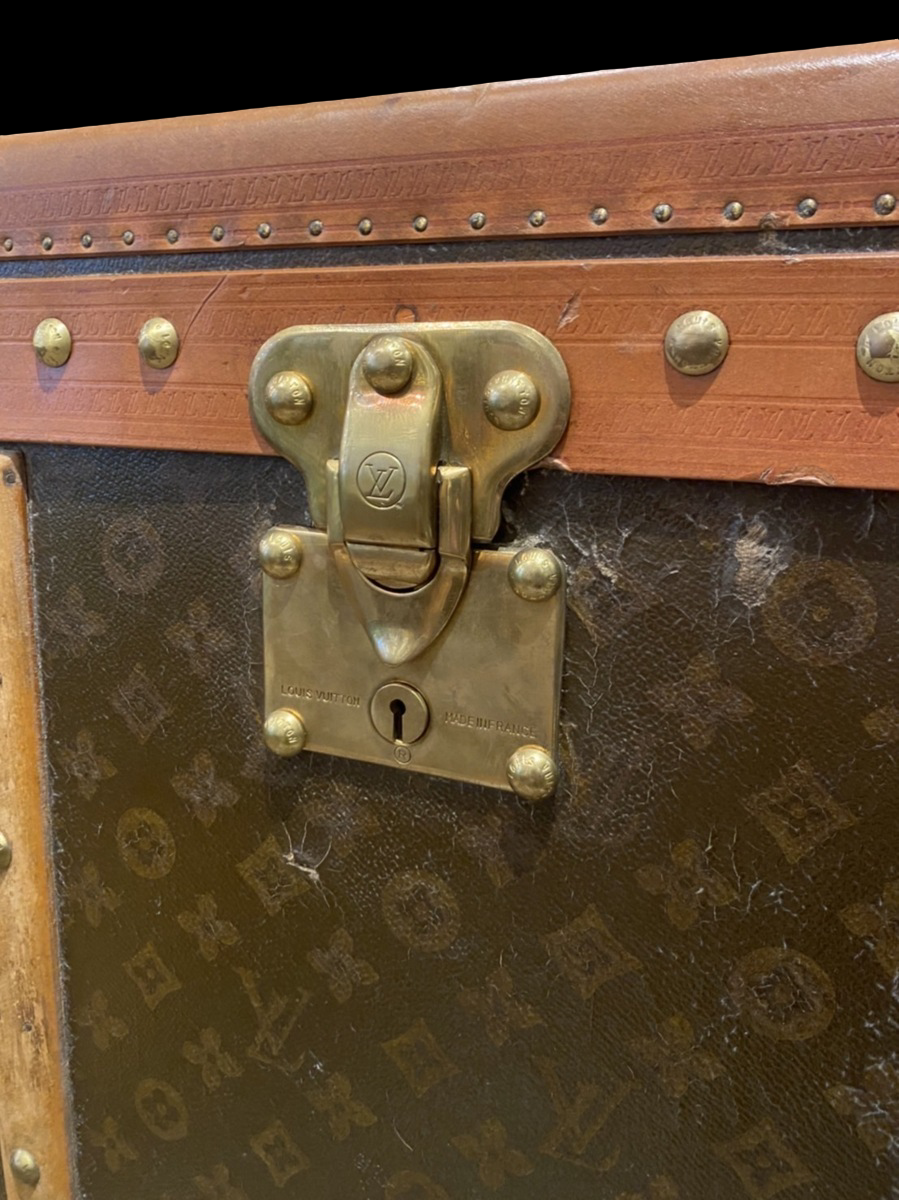 Louis Vuitton circa 1930 Monogram dresser trunk, view 5 of 10