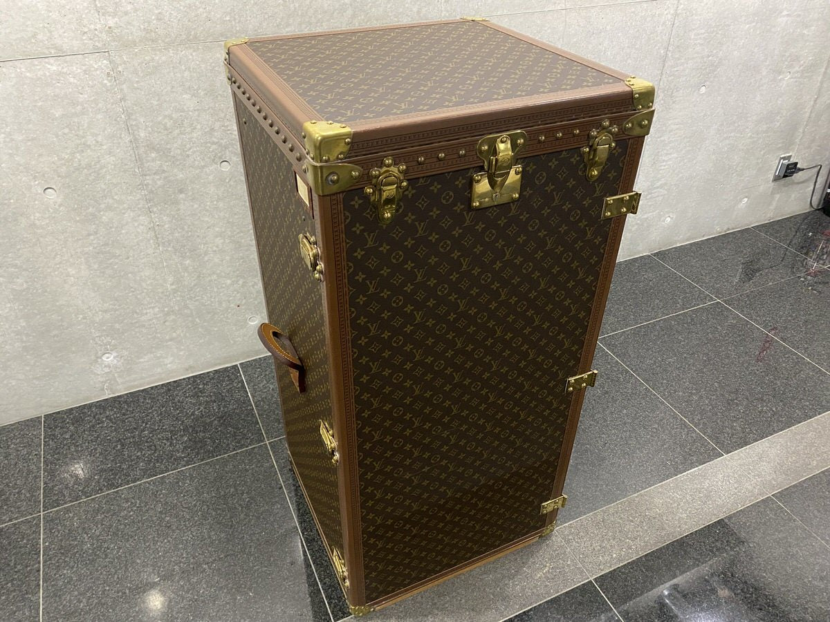 Louis Vuitton Secretaire Linge M11010 Monogram Wardrobe Trunk, Single-Owner Munich Purchase, 2005