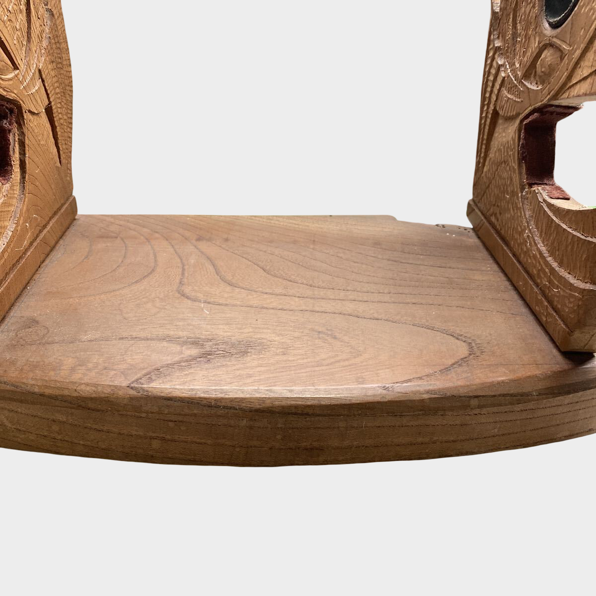 Hand-Carved Wooden Katana Stand with Shachihoko Motifs — Japanese Sword Display Rack, Natural Wood, Showa–Heisei Period