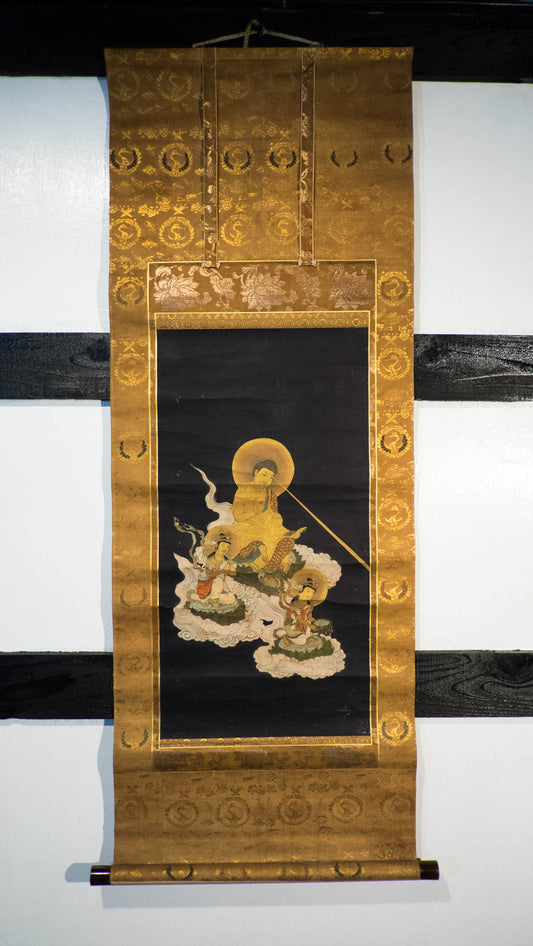 Antique Japanese Raigō Scroll – Amida Buddha Descending with Bodhisattvas – Pure Land Buddhist Hanging Scroll – Spiritual Art for Reflection & Peace