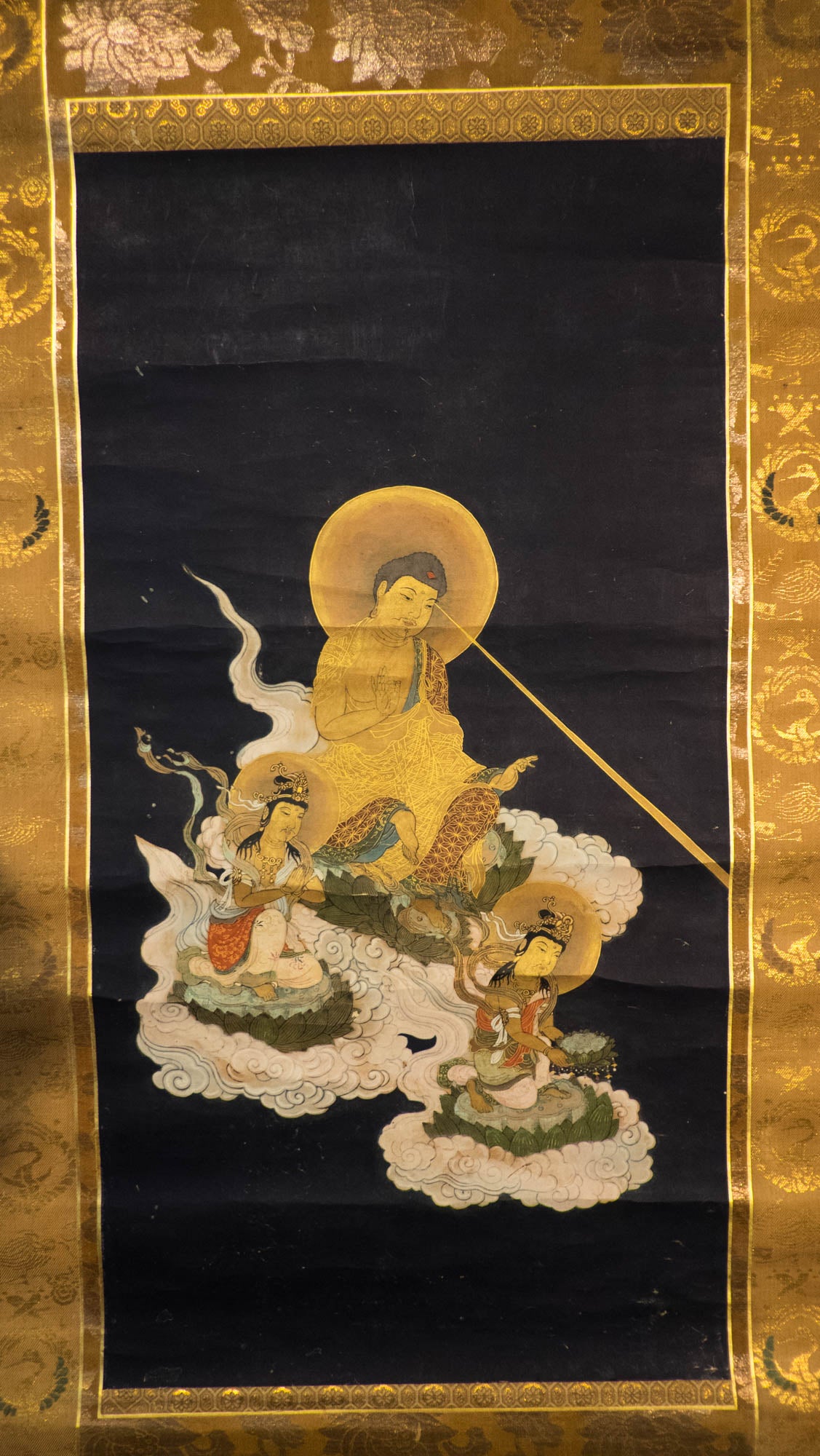 Antique Japanese Raigō Scroll – Amida Buddha Descending with Bodhisattvas – Pure Land Buddhist Hanging Scroll – Spiritual Art for Reflection & Peace