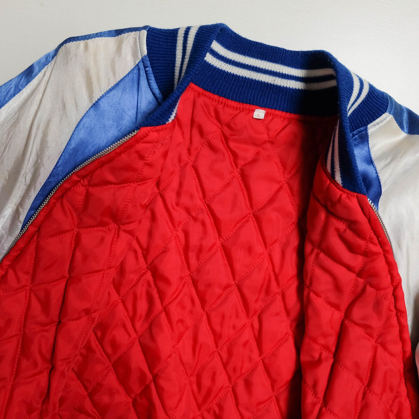 Vintage Japan Sukajan Dragon Mount Fuji Blue White Embroidered Souvenir Jacket Size L Padded Satin Bomber