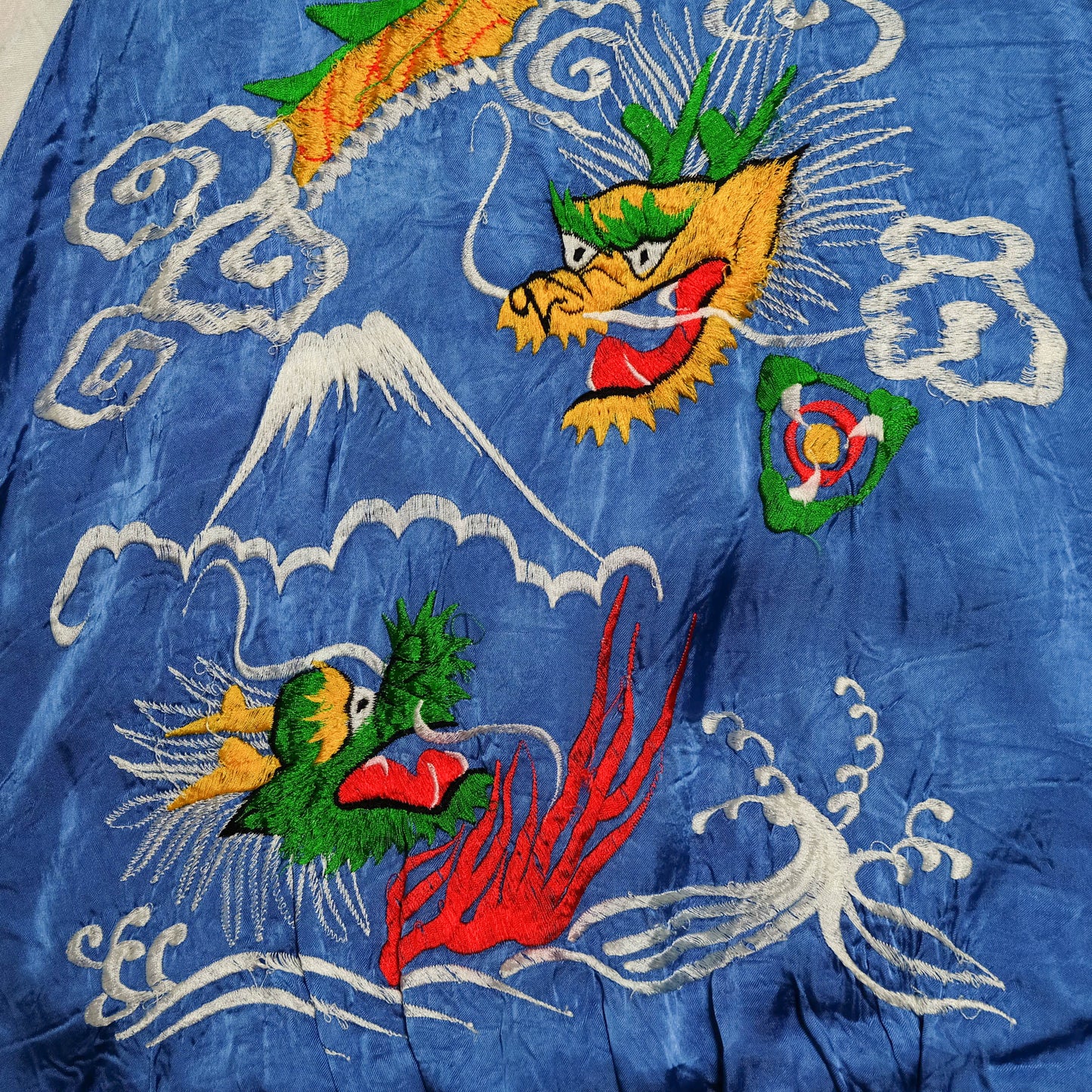 Vintage Japan Sukajan Dragon Mount Fuji Blue White Embroidered Souvenir Jacket Size L Padded Satin Bomber