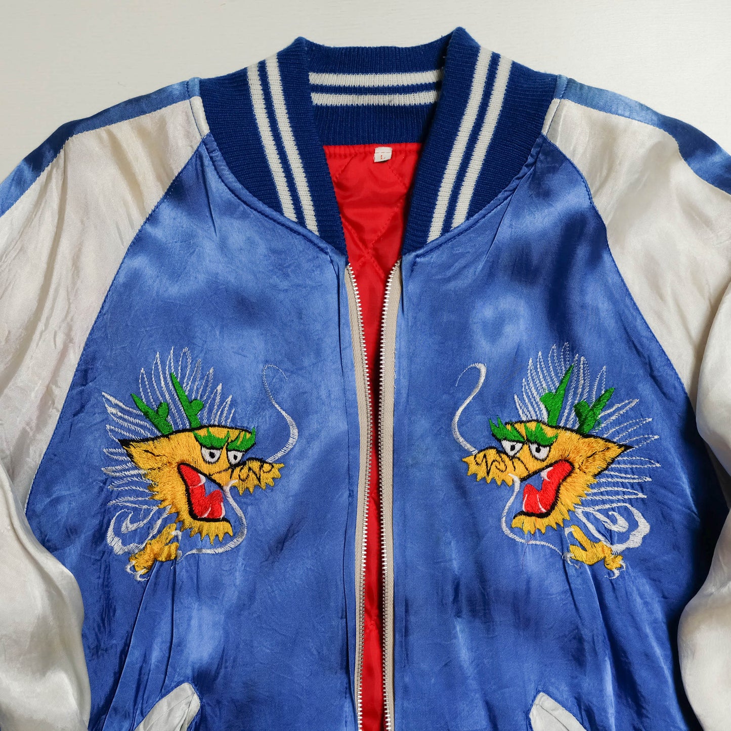 Vintage Japan Sukajan Dragon Mount Fuji Blue White Embroidered Souvenir Jacket Size L Padded Satin Bomber