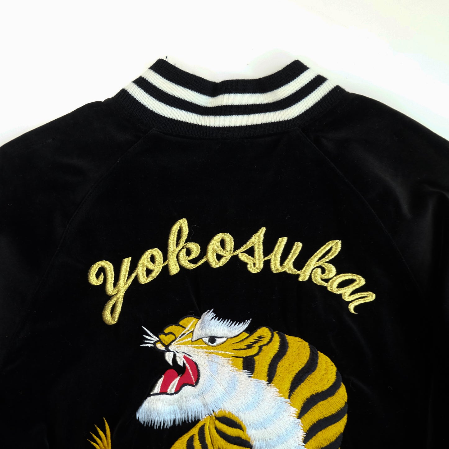Prince Shokai Vintage Japanese Street Wear Fashion YOKOSUKA JUMPER Black Velvet Tiger Sukajan Bomber Yakuza Gangsta Y2K Souvenir Tour Jacket