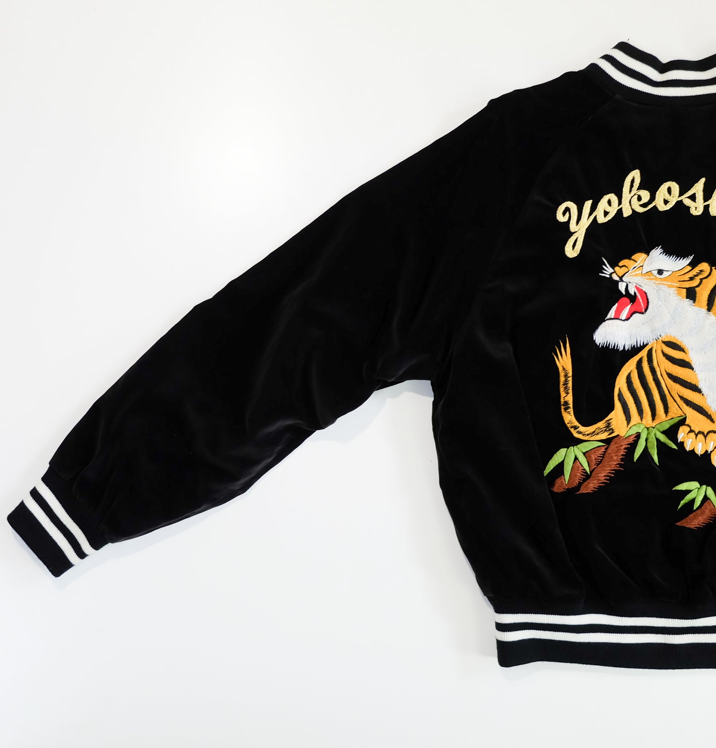 Prince Shokai Vintage Japanese Street Wear Fashion YOKOSUKA JUMPER Black Velvet Tiger Sukajan Bomber Yakuza Gangsta Y2K Souvenir Tour Jacket
